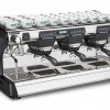 This image is a front-side view of the Rancilio Classe 7 USB espresso machine in Anthracite Black, with 3 groups at traditional height with volumetric dosing.